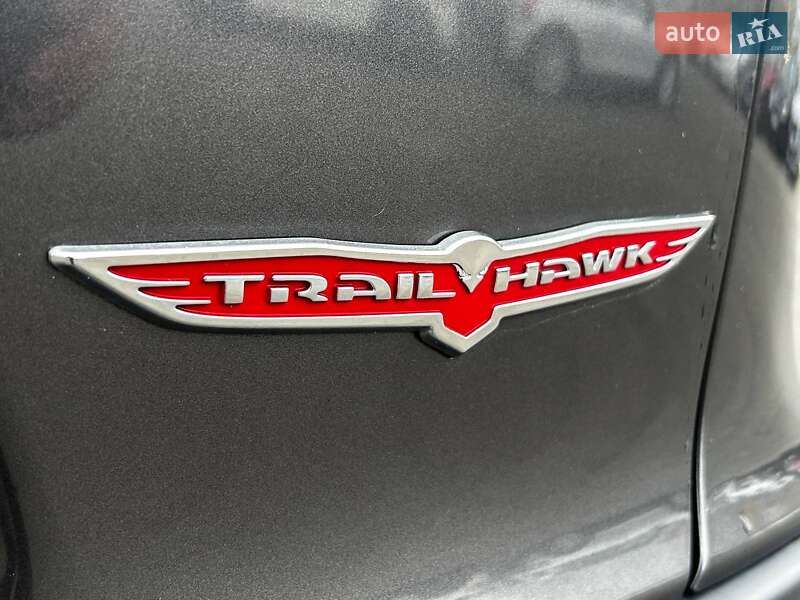 Внедорожник / Кроссовер Jeep Cherokee 2018 в Киеве