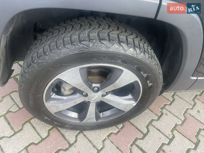 Внедорожник / Кроссовер Jeep Cherokee 2019 в Одессе фото 29 Внедорожник / Кроссовер Jeep Cherokee 2019 в Одессе