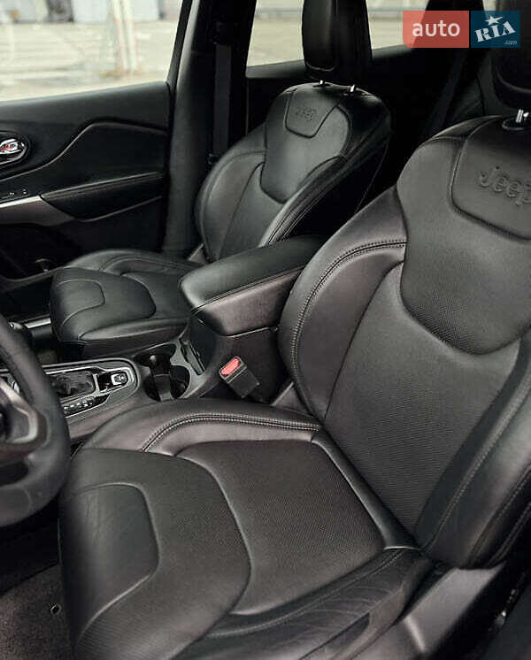 Позашляховик / Кросовер Jeep Cherokee 2021 в Києві фото 16 Позашляховик / Кросовер Jeep Cherokee 2021 в Києві