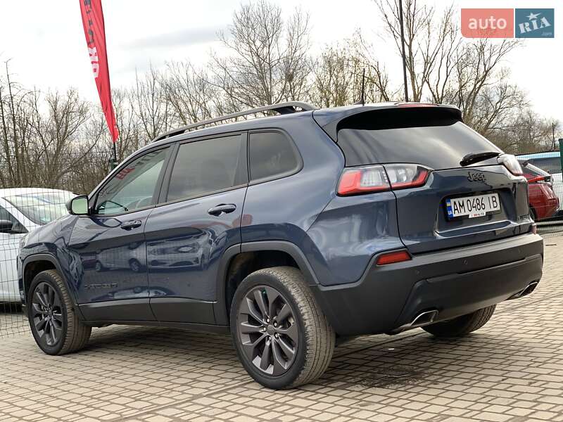 Позашляховик / Кросовер Jeep Cherokee 2021 в Бердичеві