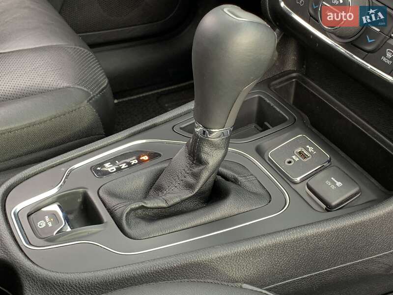 Позашляховик / Кросовер Jeep Cherokee 2021 в Бердичеві