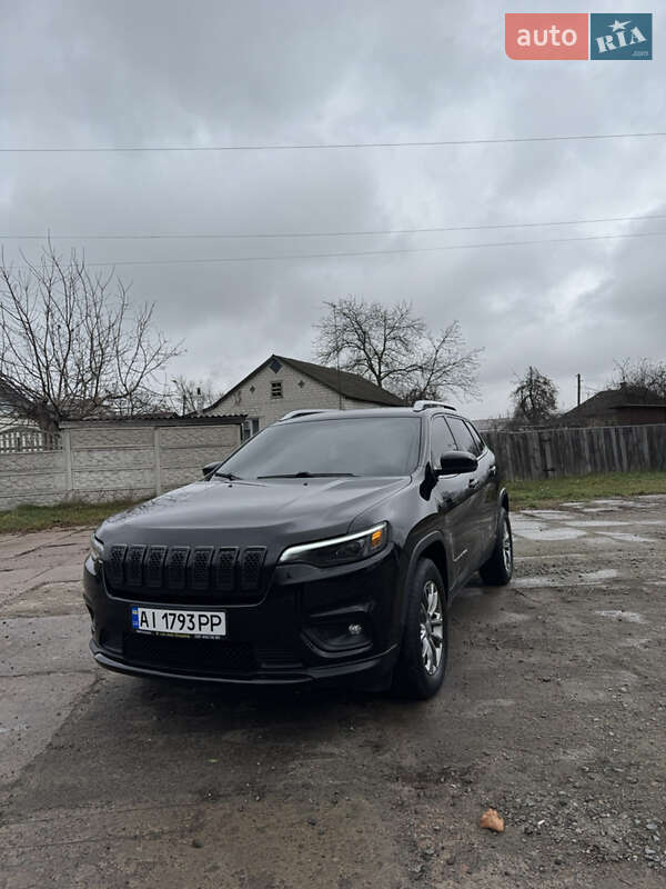 Внедорожник / Кроссовер Jeep Cherokee 2018 в Киеве