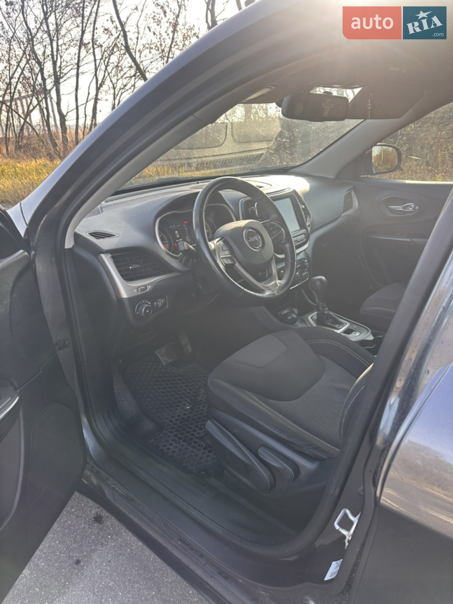 2014 Jeep Cherokee - мініатюра 4