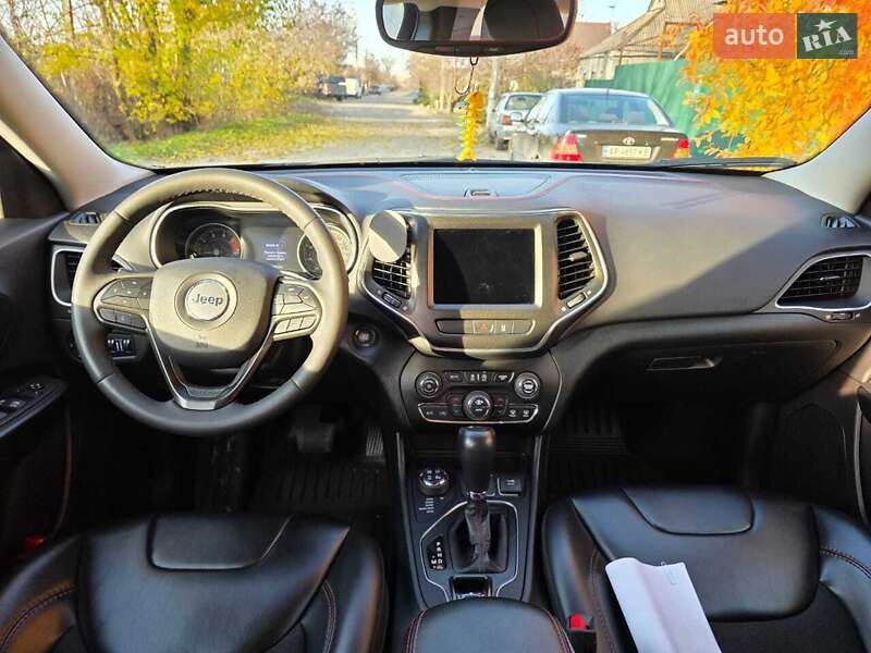 Внедорожник / Кроссовер Jeep Cherokee 2022 в Запорожье