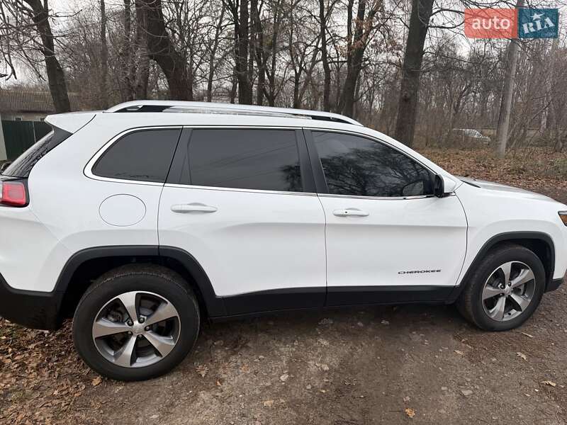 Позашляховик / Кросовер Jeep Cherokee 2020 в Чернігові фото 5 Позашляховик / Кросовер Jeep Cherokee 2020 в Чернігові