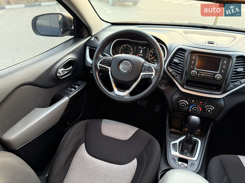 Внедорожник / Кроссовер Jeep Cherokee 2014 в Хмельницком фото 24 Внедорожник / Кроссовер Jeep Cherokee 2014 в Хмельницком
