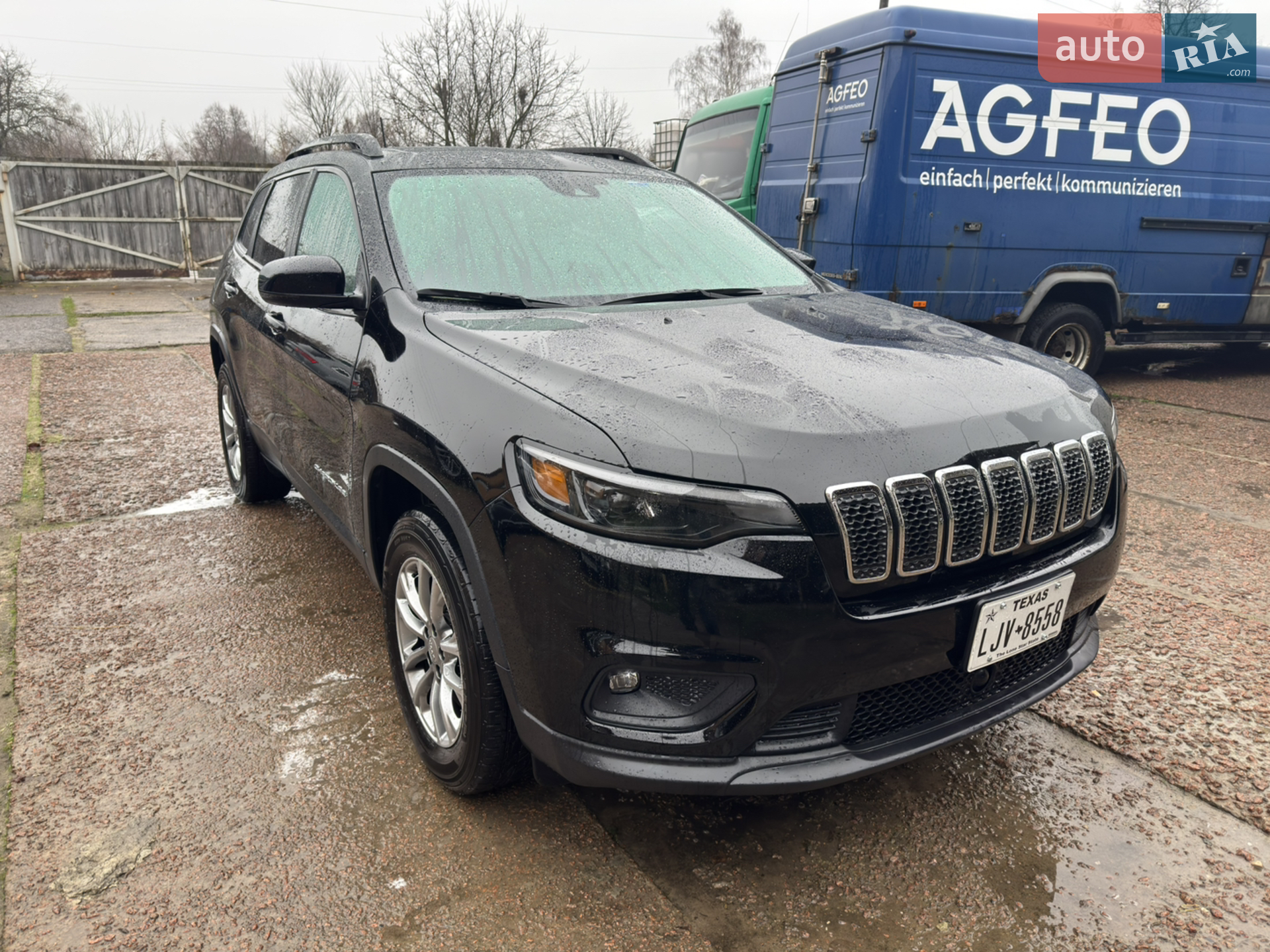 2022 Jeep Cherokee - мініатюра 2