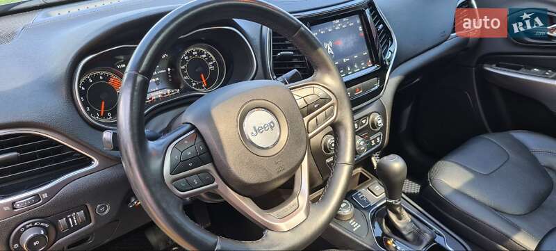 Позашляховик / Кросовер Jeep Cherokee 2019 в Івано-Франківську