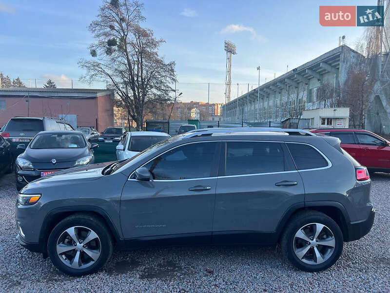 Внедорожник / Кроссовер Jeep Cherokee 2020 в Полтаве