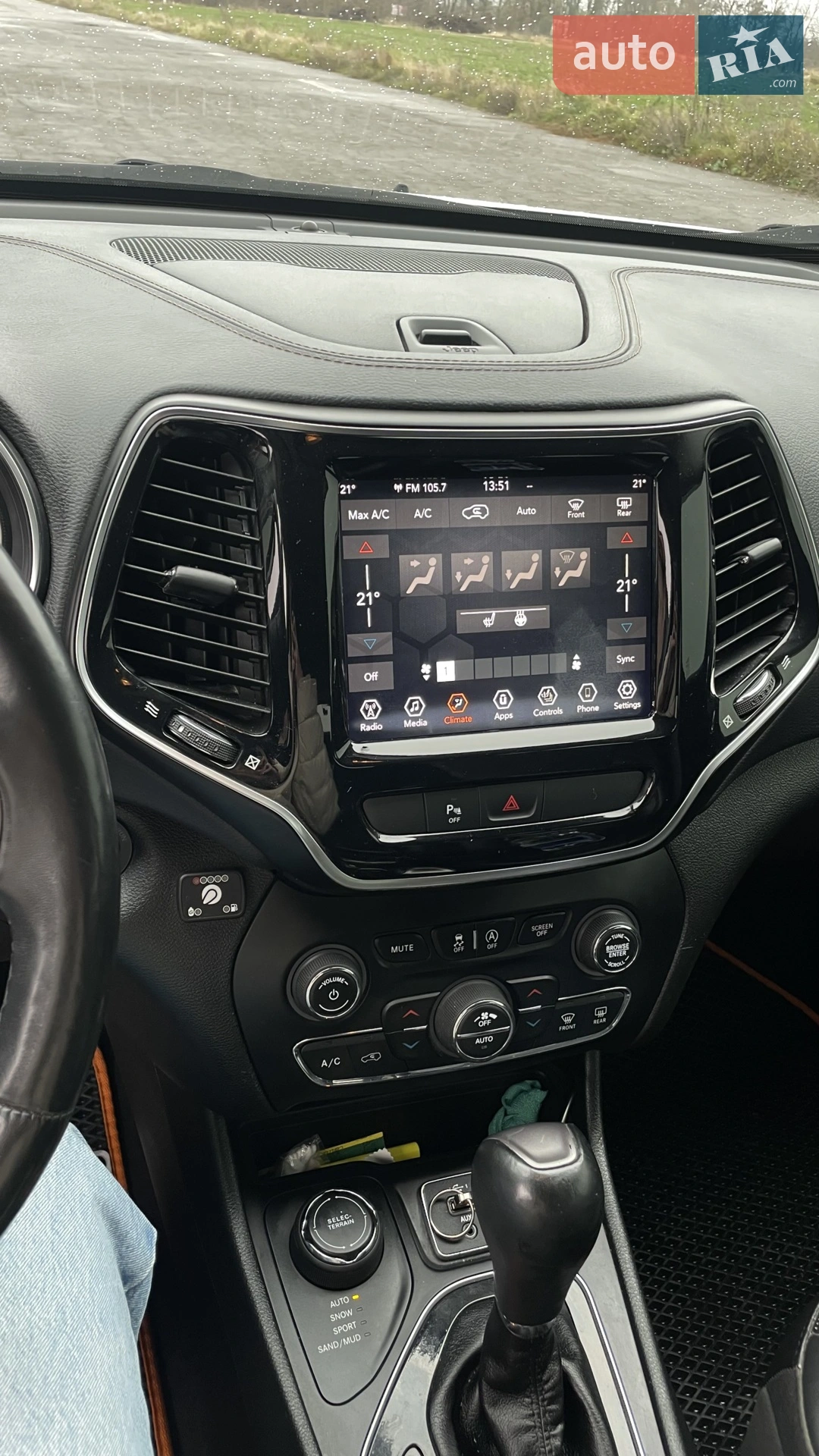 2018 Jeep Cherokee - мініатюра 14