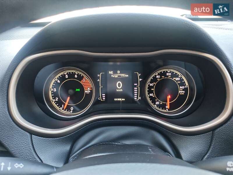 Внедорожник / Кроссовер Jeep Cherokee 2017 в Львове