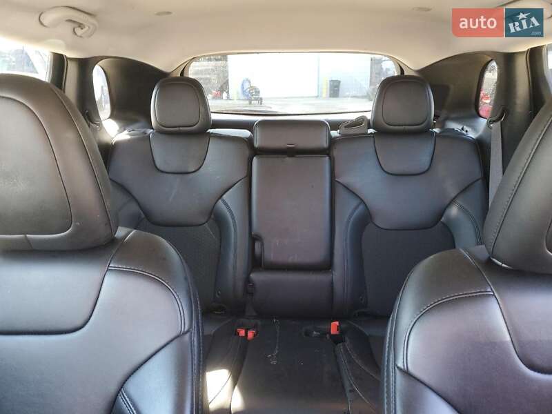 Внедорожник / Кроссовер Jeep Cherokee 2019 в Львове