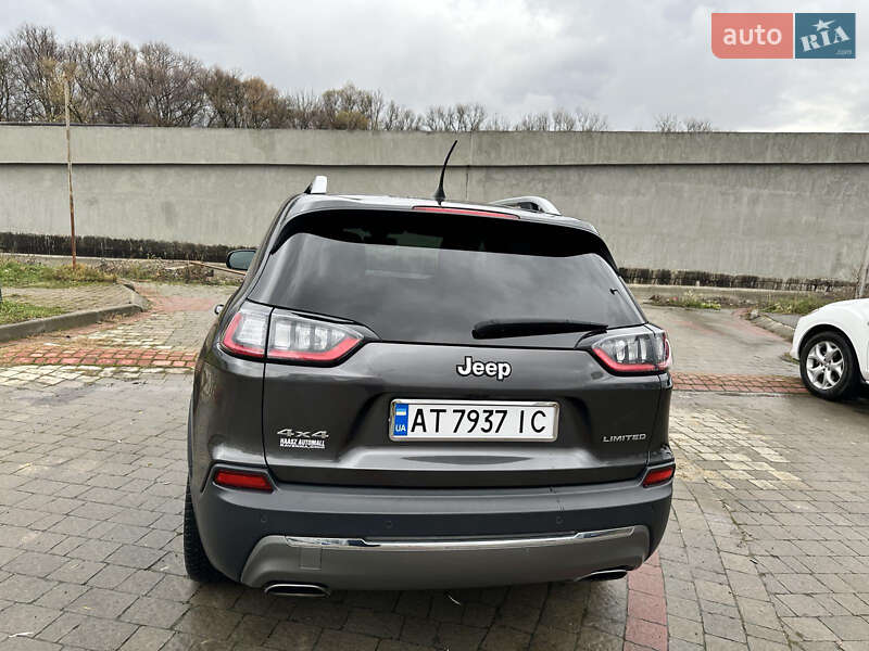 Позашляховик / Кросовер Jeep Cherokee 2018 в Івано-Франківську