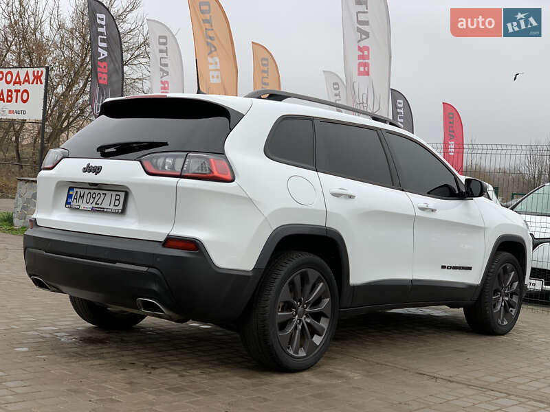Внедорожник / Кроссовер Jeep Cherokee 2021 в Бердичеве