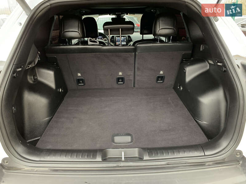 Внедорожник / Кроссовер Jeep Cherokee 2021 в Бердичеве