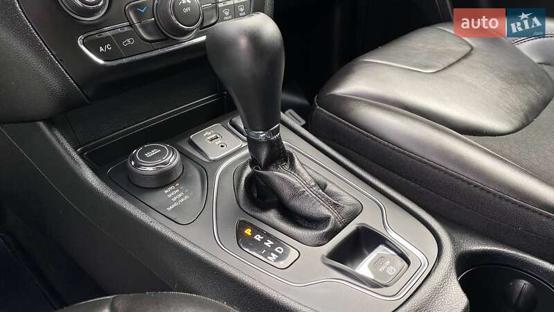 Внедорожник / Кроссовер Jeep Cherokee 2019 в Виннице фото 26 Внедорожник / Кроссовер Jeep Cherokee 2019 в Виннице