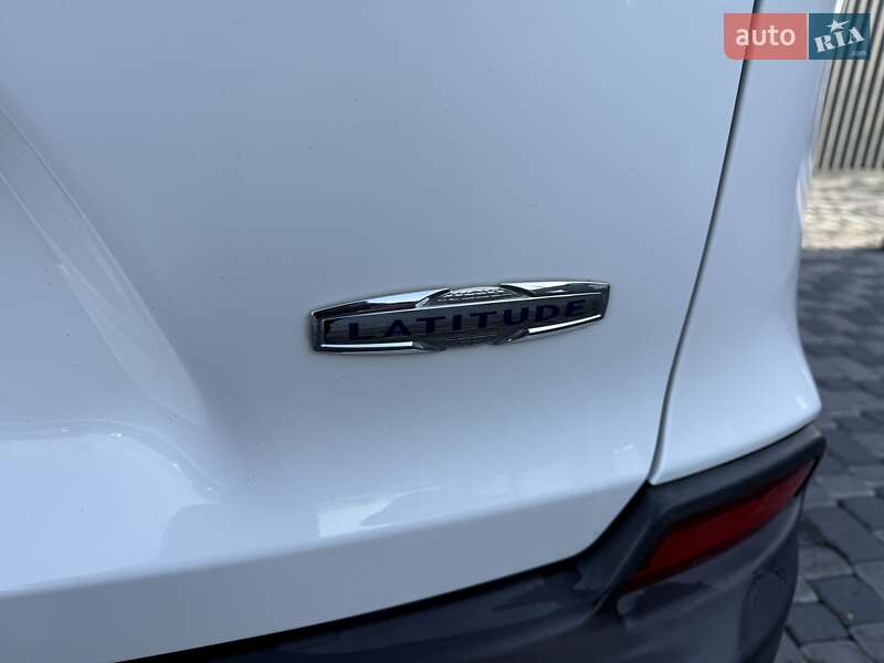 Внедорожник / Кроссовер Jeep Cherokee 2019 в Львове