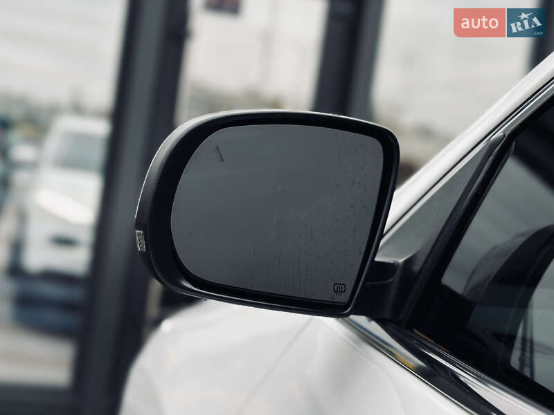 Внедорожник / Кроссовер Jeep Cherokee 2015 в Кременчуге