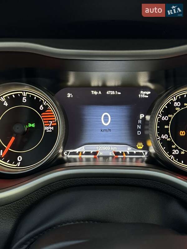 Внедорожник / Кроссовер Jeep Cherokee 2016 в Киеве фото 23 Внедорожник / Кроссовер Jeep Cherokee 2016 в Киеве