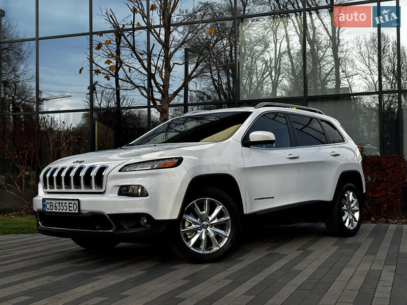 Внедорожник / Кроссовер Jeep Cherokee 2016 в Киеве