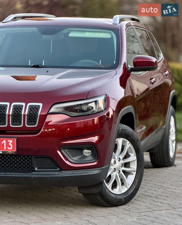 Позашляховик / Кросовер Jeep Cherokee 2019 в Львові