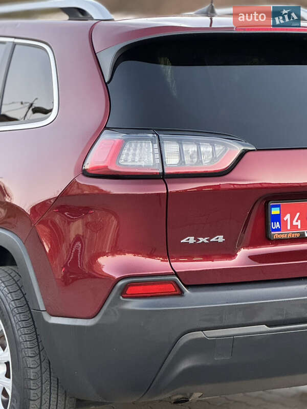 Позашляховик / Кросовер Jeep Cherokee 2019 в Львові