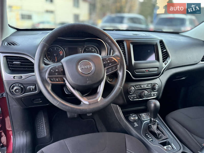 Позашляховик / Кросовер Jeep Cherokee 2019 в Львові