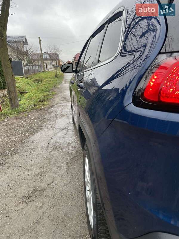 Позашляховик / Кросовер Jeep Cherokee 2017 в Богородчанах