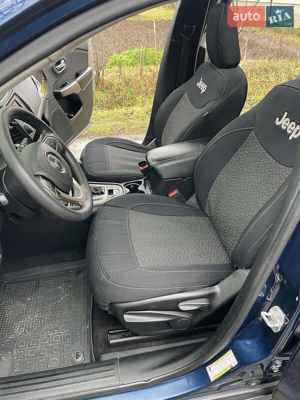 Позашляховик / Кросовер Jeep Cherokee 2017 в Богородчанах