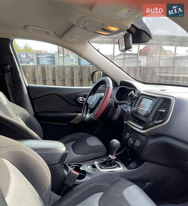 Внедорожник / Кроссовер Jeep Cherokee 2016 в Ременове фото 5 Внедорожник / Кроссовер Jeep Cherokee 2016 в Ременове