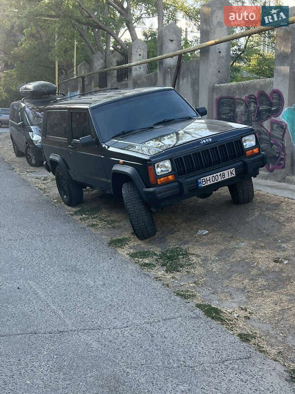Внедорожник / Кроссовер Jeep Cherokee 1989 в Одессе фото 2 Внедорожник / Кроссовер Jeep Cherokee 1989 в Одессе
