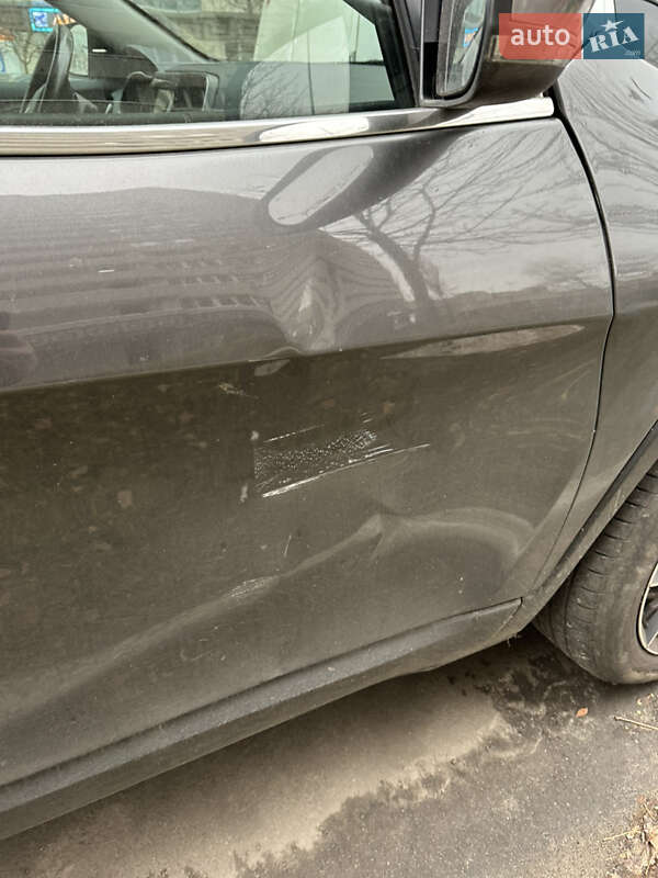 Внедорожник / Кроссовер Jeep Cherokee 2019 в Киеве фото 26 Внедорожник / Кроссовер Jeep Cherokee 2019 в Киеве