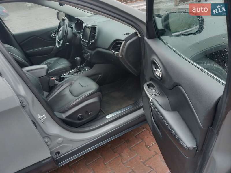 Позашляховик / Кросовер Jeep Cherokee 2019 в Рівному фото 6 Позашляховик / Кросовер Jeep Cherokee 2019 в Рівному