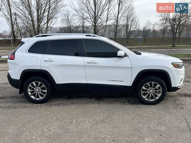 Внедорожник / Кроссовер Jeep Cherokee 2020 в Харькове