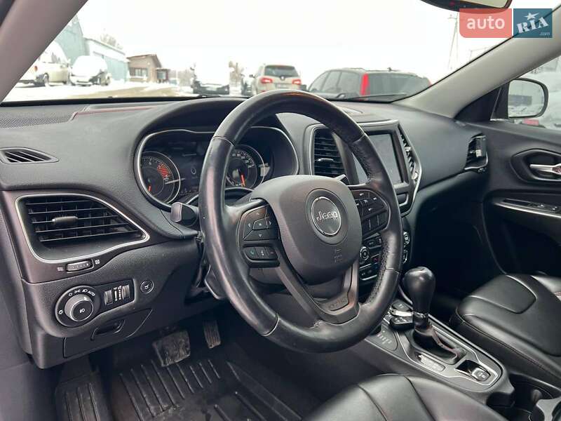 Внедорожник / Кроссовер Jeep Cherokee 2019 в Львове фото 17 Внедорожник / Кроссовер Jeep Cherokee 2019 в Львове