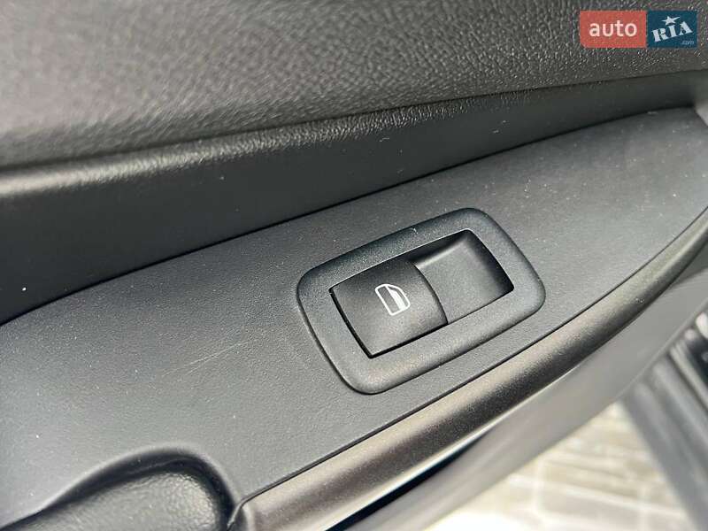 Внедорожник / Кроссовер Jeep Cherokee 2019 в Львове фото 37 Внедорожник / Кроссовер Jeep Cherokee 2019 в Львове