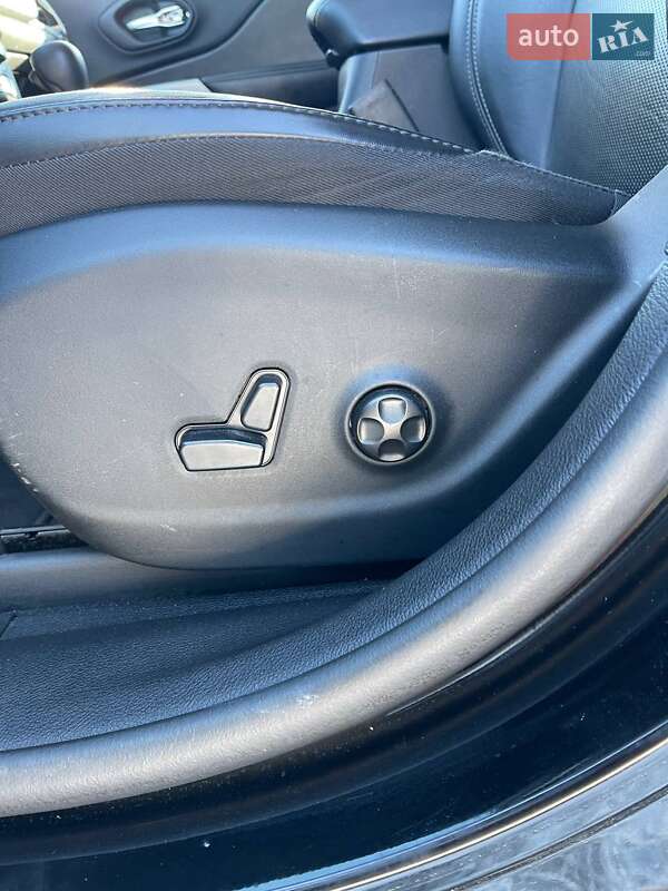 Внедорожник / Кроссовер Jeep Cherokee 2019 в Львове