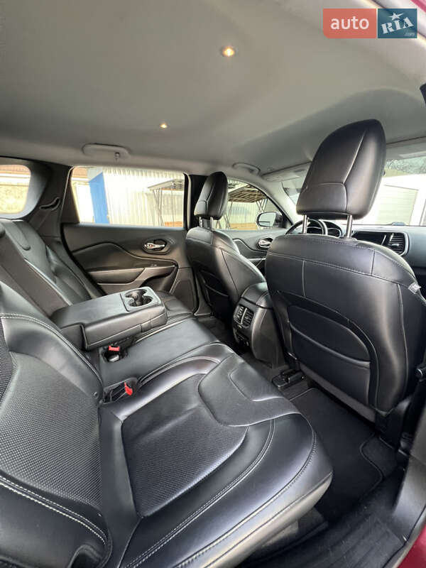 Внедорожник / Кроссовер Jeep Cherokee 2019 в Белой Церкви