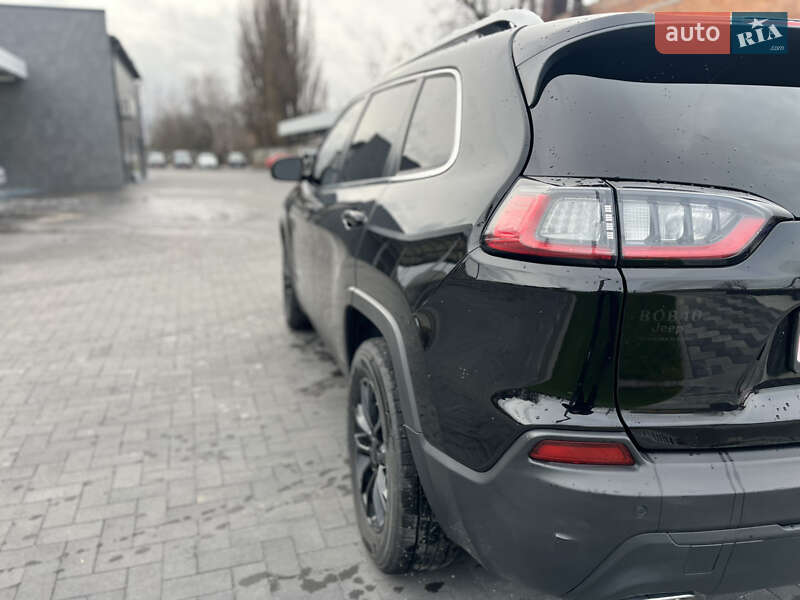 Позашляховик / Кросовер Jeep Cherokee 2019 в Лубнах