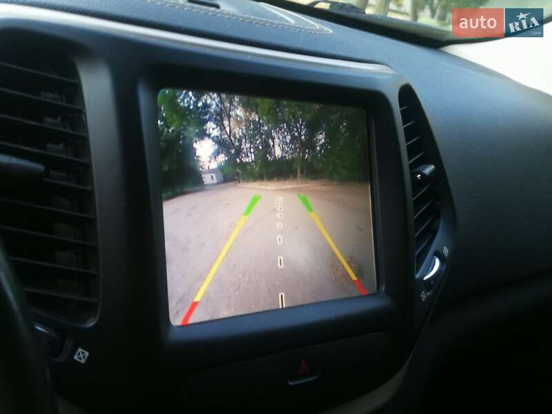 Позашляховик / Кросовер Jeep Cherokee 2015 в Кропивницькому