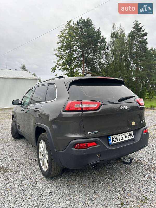 Позашляховик / Кросовер Jeep Cherokee 2014 в Житомирі