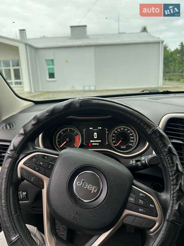 Позашляховик / Кросовер Jeep Cherokee 2014 в Житомирі