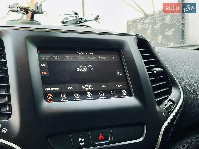 Внедорожник / Кроссовер Jeep Cherokee 2018 в Харькове