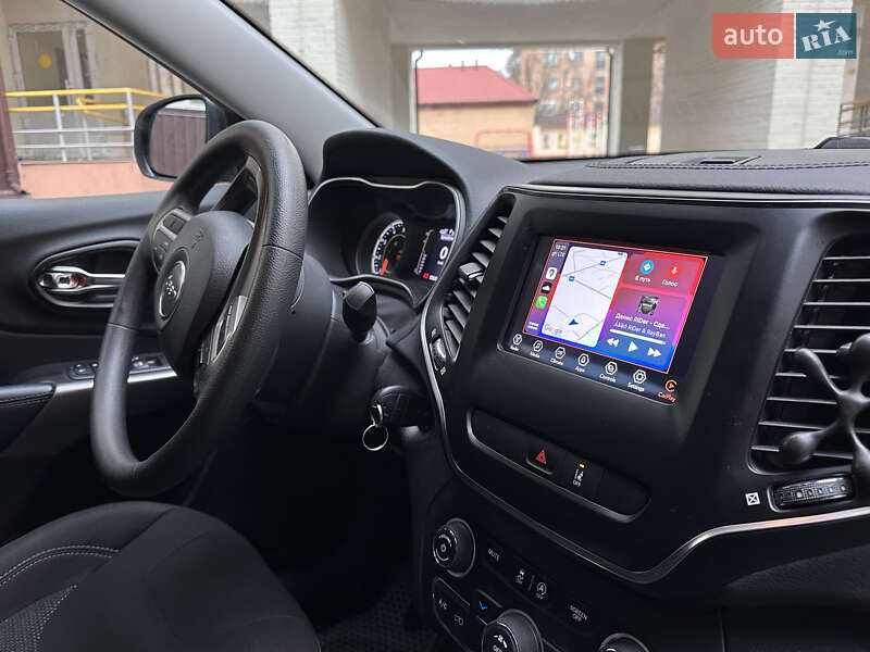 Позашляховик / Кросовер Jeep Cherokee 2021 в Ромнах