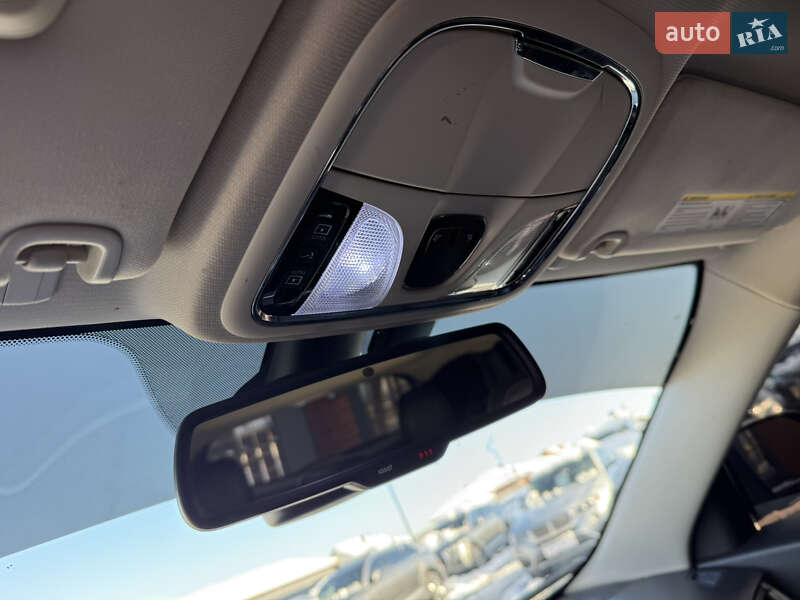 Позашляховик / Кросовер Jeep Cherokee 2015 в Стрию