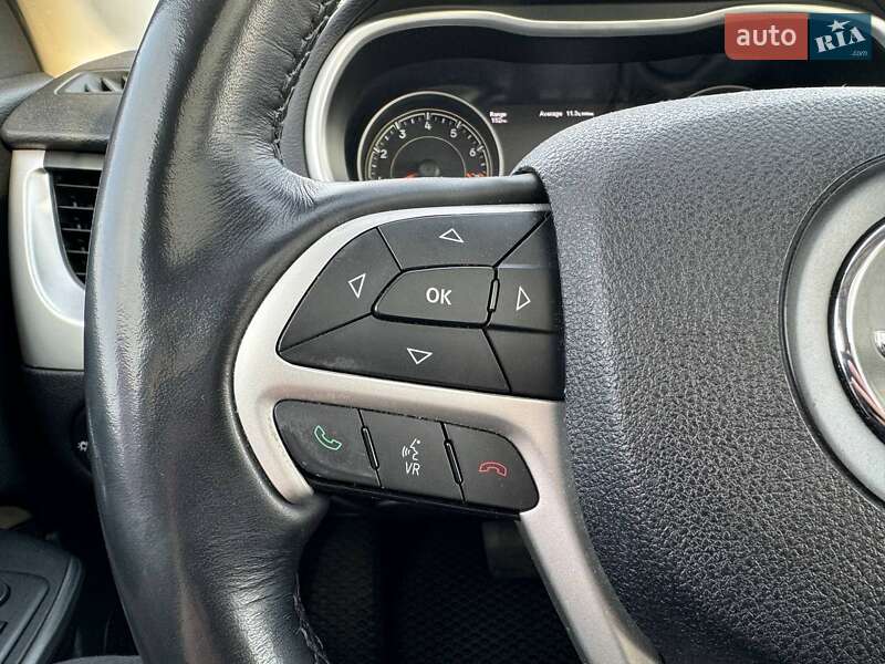 Внедорожник / Кроссовер Jeep Cherokee 2015 в Киеве фото 17 Внедорожник / Кроссовер Jeep Cherokee 2015 в Киеве