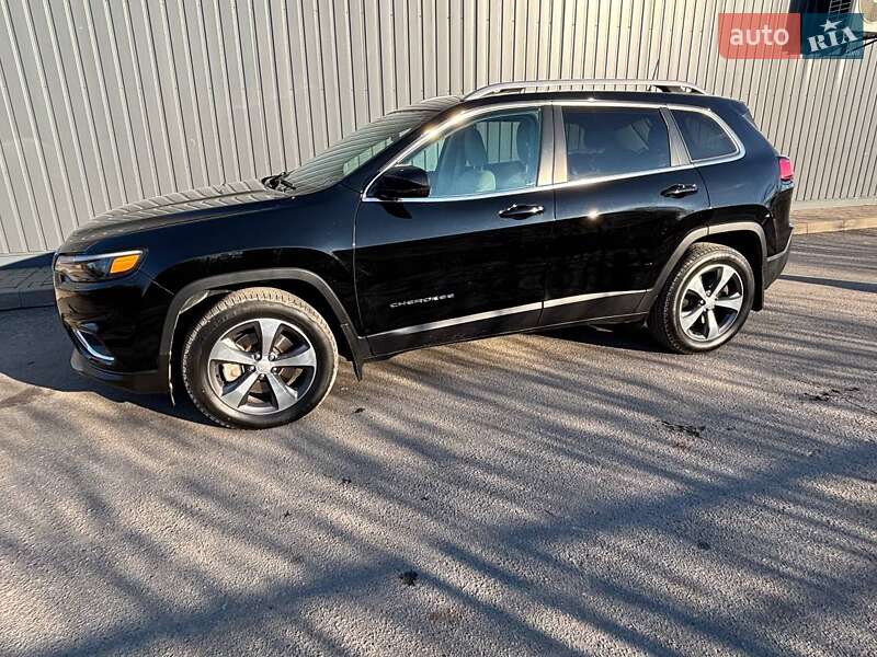 Позашляховик / Кросовер Jeep Cherokee 2018 в Хотині фото 10 Позашляховик / Кросовер Jeep Cherokee 2018 в Хотині