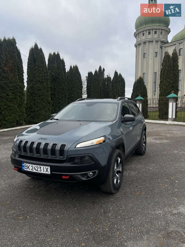 Внедорожник / Кроссовер Jeep Cherokee 2014 в Дубно фото 2 Внедорожник / Кроссовер Jeep Cherokee 2014 в Дубно