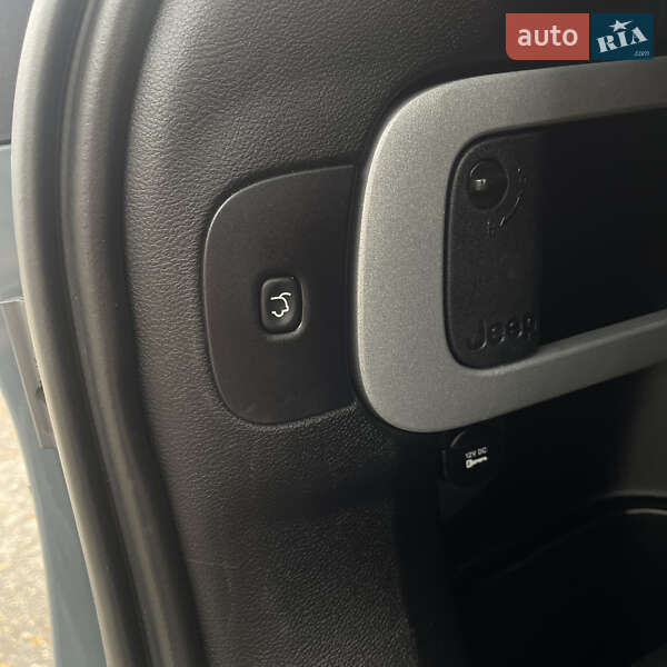 Внедорожник / Кроссовер Jeep Cherokee 2014 в Дубно фото 18 Внедорожник / Кроссовер Jeep Cherokee 2014 в Дубно