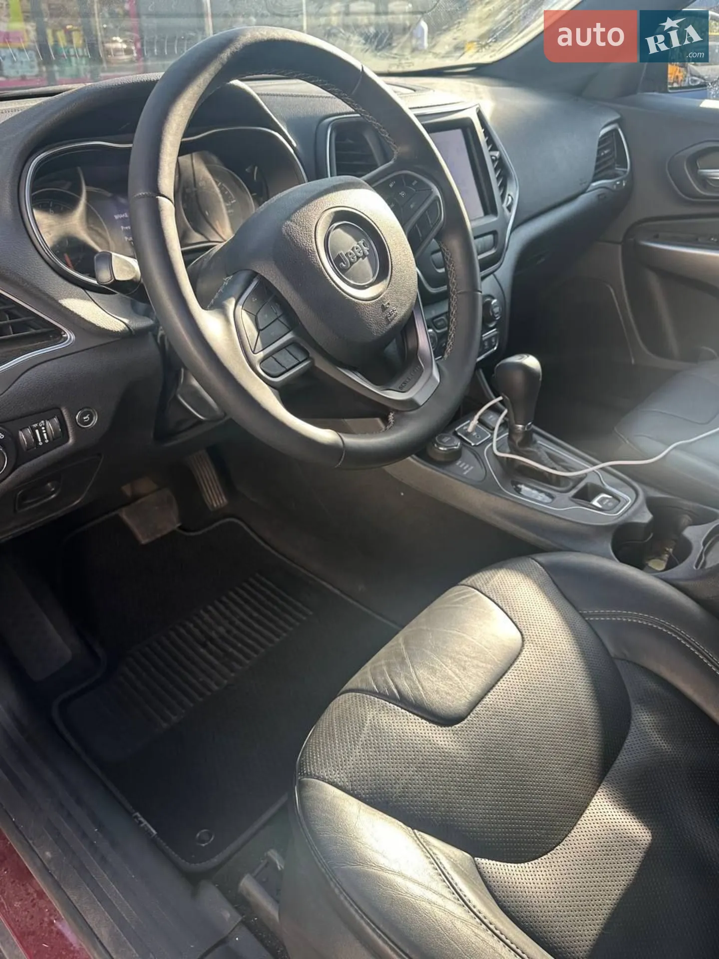 2021 Jeep Cherokee - мініатюра 6